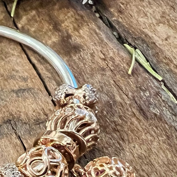 New Authentic Pandora Charm Pandora Rose TM Gold Modern Lovepod Spacer Pave - Picture 5 of 6